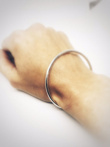 Solid sterling silver bangle freeshipping - The Silversmith NZ