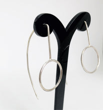 Minimalist Wire circle earrings