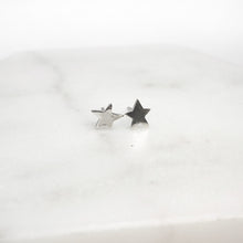 Tiny Star Earrings freeshipping - The Silversmith NZ