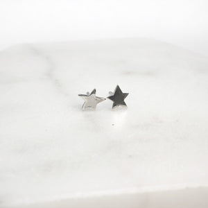 Tiny Star Earrings freeshipping - The Silversmith NZ