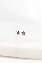 Tiny Star Earrings freeshipping - The Silversmith NZ