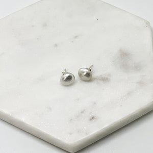 Dewdrop Stud Earrings - the silversmith nz