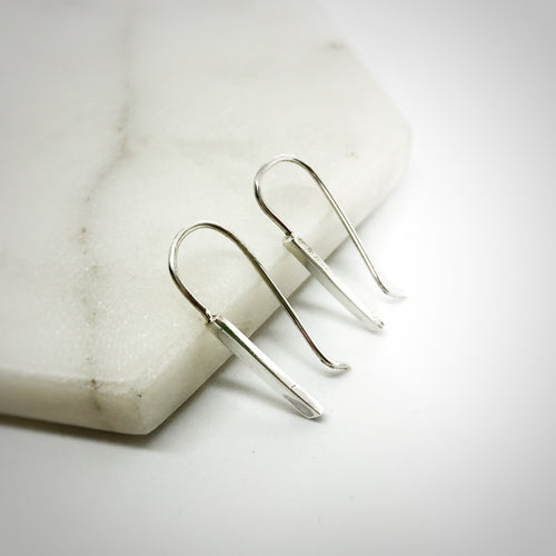 The Bar - earrings freeshipping - The Silversmith NZ